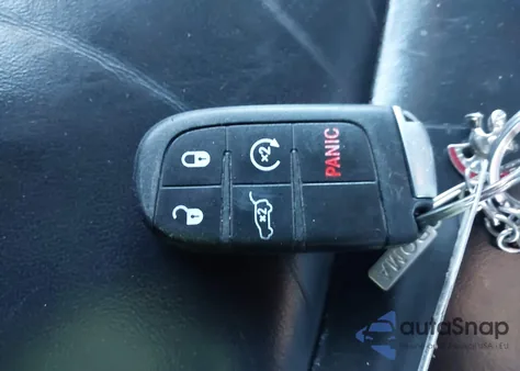 2017 Jeep Grand Cherokee Limited 4X4 z USA, uszkodzony, nr VIN 1C4RJFBG5HC791508